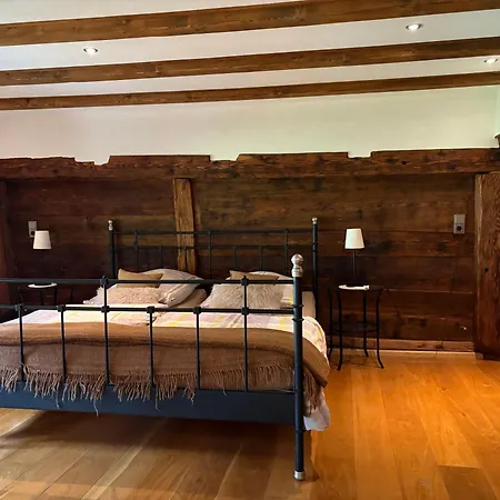 Semesterbostad Historisches Schwarzwaldhaus